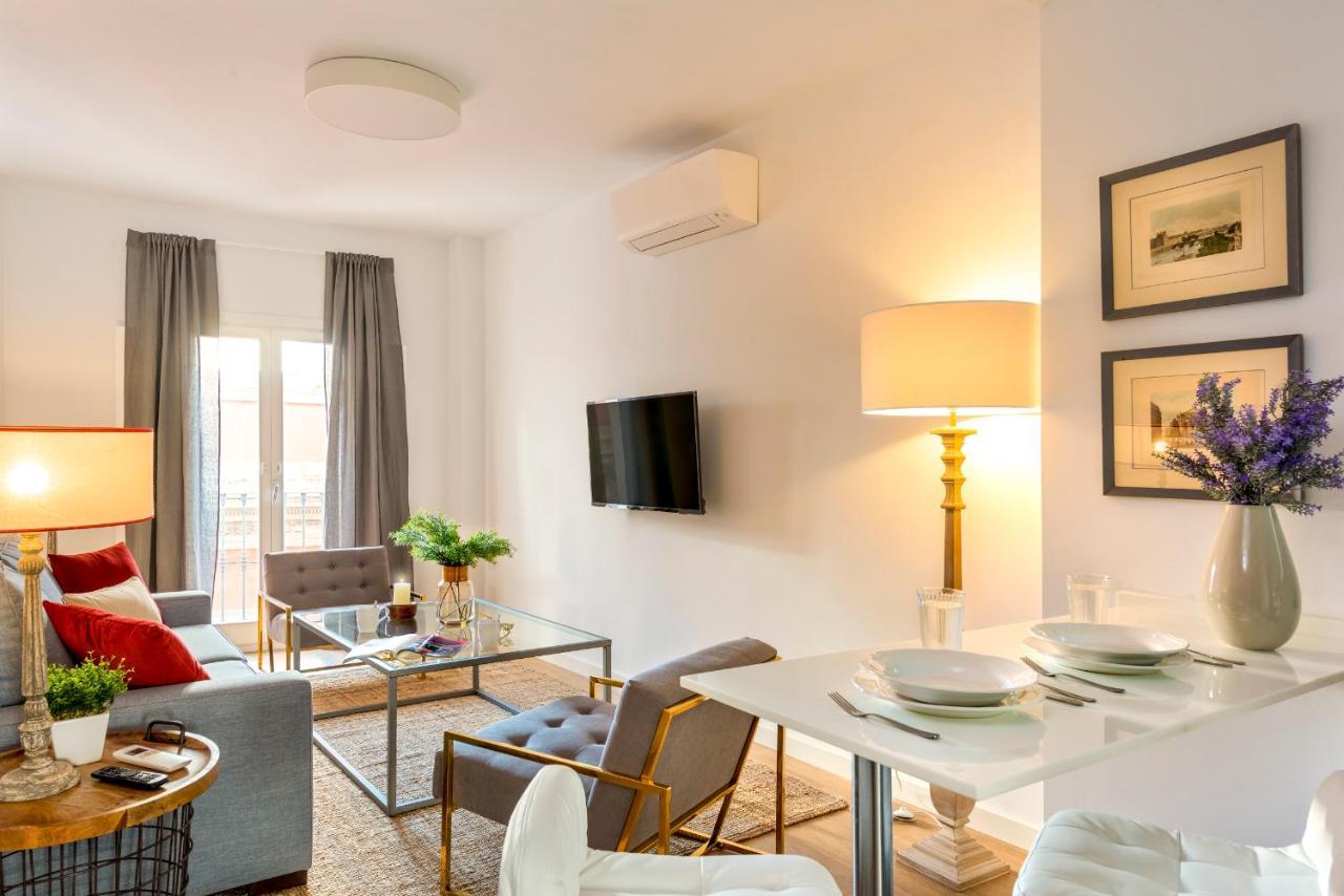 Genteel Home Banos เซบีญา ภายนอก รูปภาพ